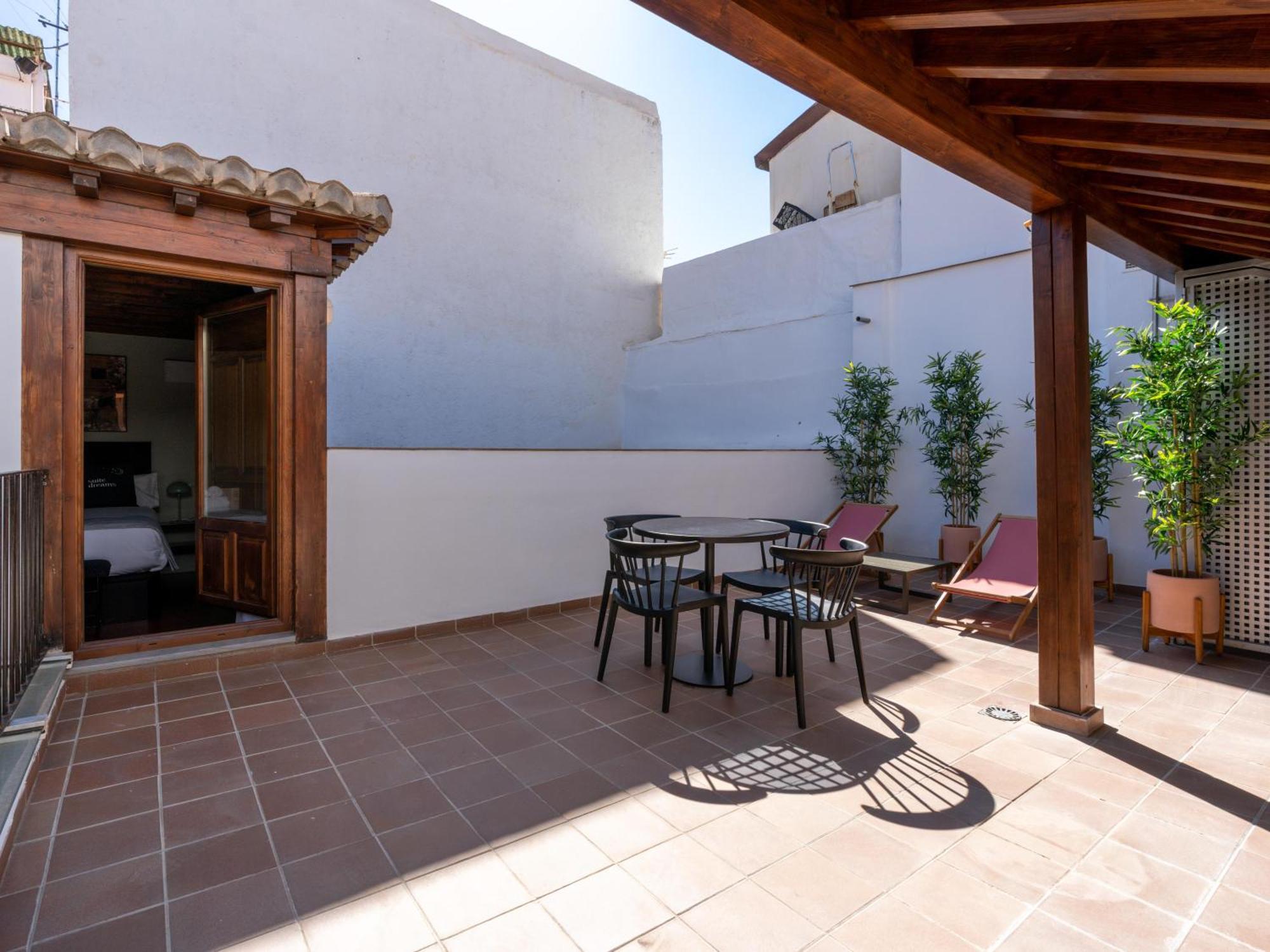 Limehome Granada Calle Mirasol Номер фото